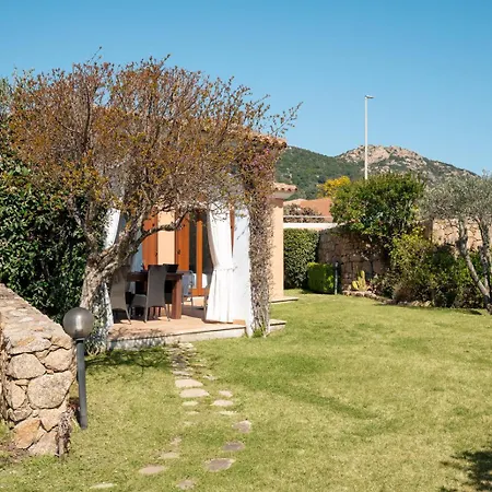 Leucia Cervo By Klodge Chalet Porto Cervo